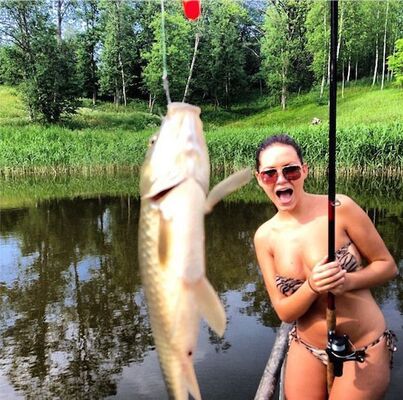 ,   Viki Angel, 49 ,     , c 