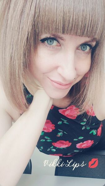  ,   Vikki Li, 31 ,  