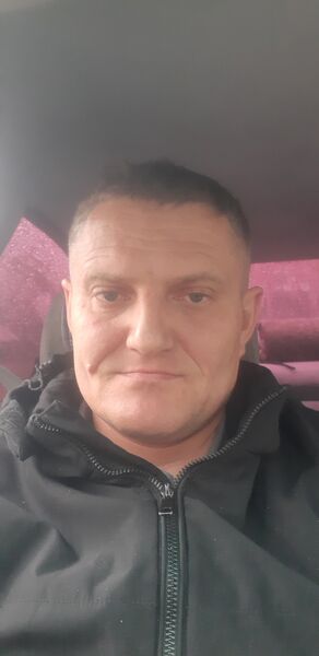  ,   Viktor, 46 ,   ,   , c , 