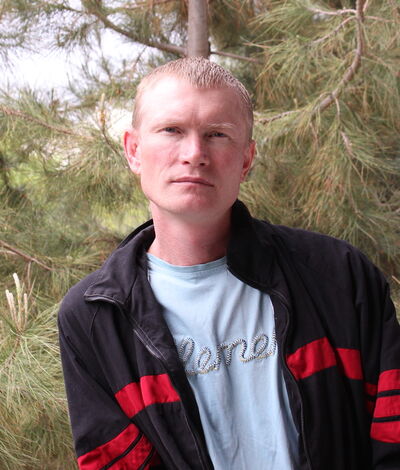  ,   Vitalij, 48 ,   