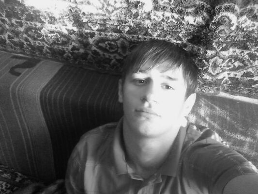  ,   Ivan, 28 ,   