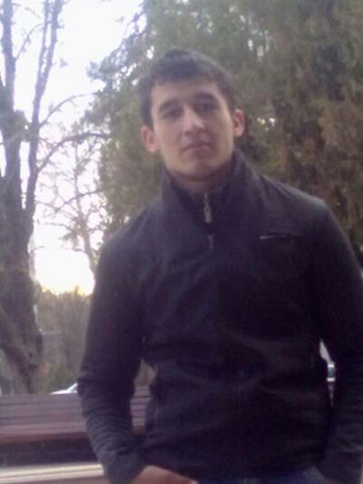  ,   Alik, 34 ,   