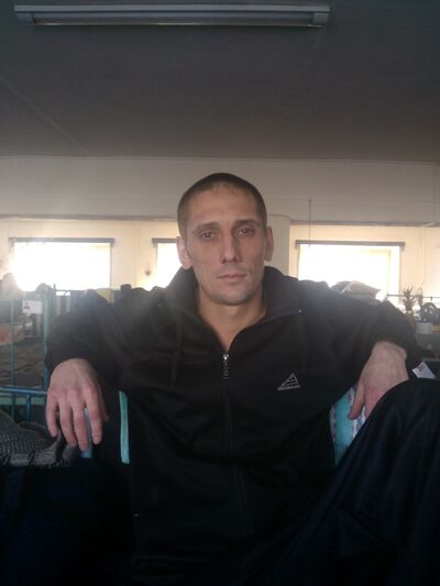  ,   Alx, 42 ,  