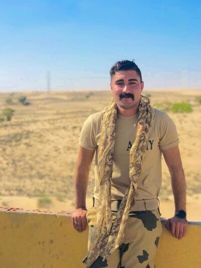  Loja,   Morad, 25 ,   ,   