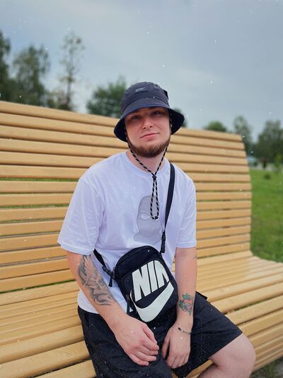  ,   Maksim, 26 ,   ,   
