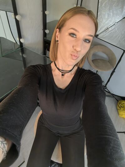   ,   Donyasi, 24 ,   ,   , 