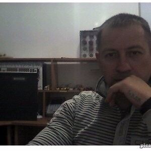  ,   Alex, 40 ,  