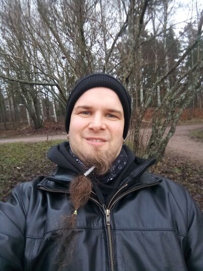  ,   Leijonamies, 34 ,   ,   , c 