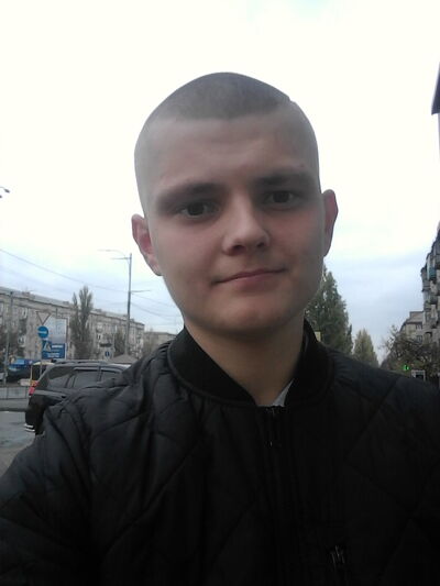  ,   David, 25 ,   