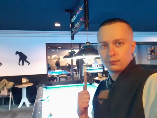  ,   Valentin, 30 ,   ,   