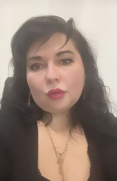  ,   Elena, 40 ,   ,   