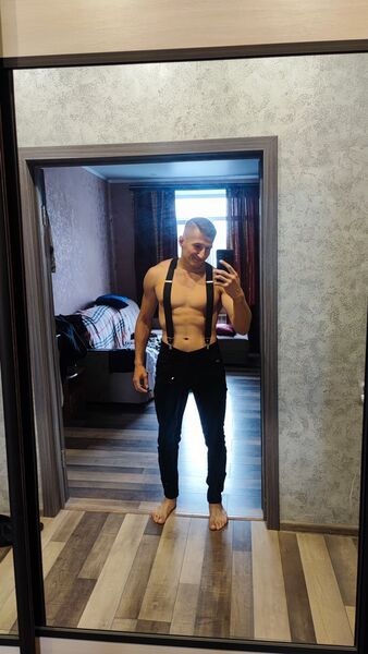  ,   Alex, 28 ,   ,   