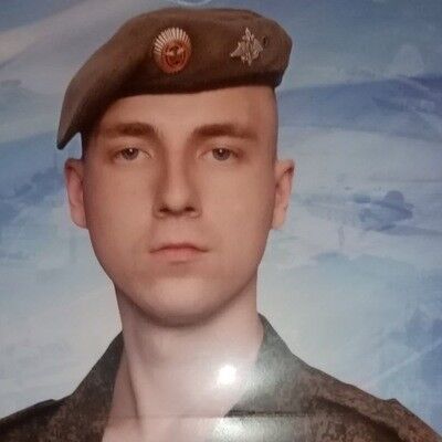  18825249  , 27 ,    