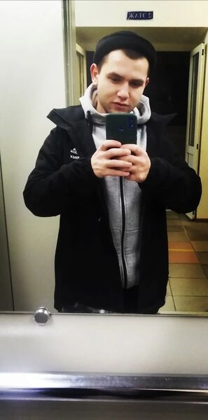  ,   Ruslan, 22 ,   ,   