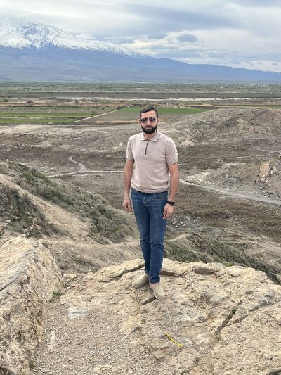  ,   Robert, 33 ,   ,   