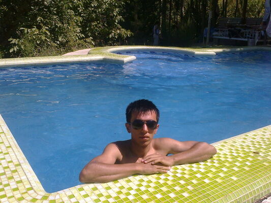  ,   Timur, 34 ,   