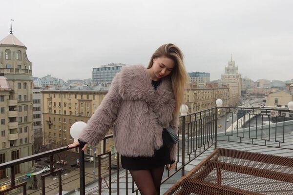  ,   Anastasia, 23 ,   c 