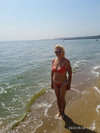 ,   Svetlana, 53 ,     