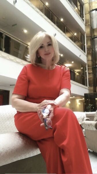 ,   Irina KosMos, 57 ,     , c 