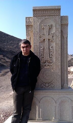  ,   V K, 44 ,   