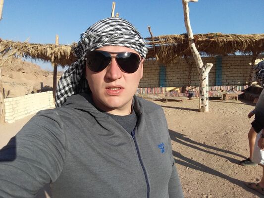  ,   Georgi, 33 ,   ,   