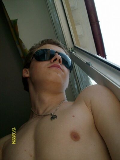  ,   TorenMakQ, 33 ,     , c 