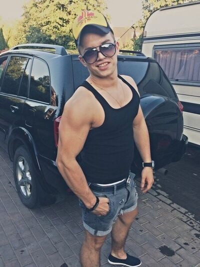  ,   Oleg, 31 ,   ,   , c 