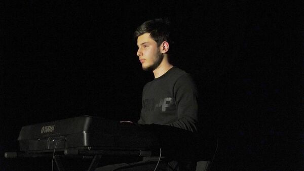  -,   Marat, 22 ,   ,   