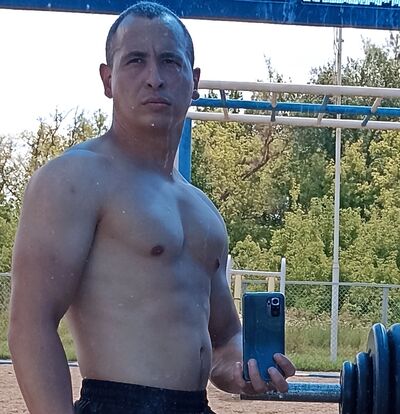  ,   Ivan, 33 ,   ,   , c 