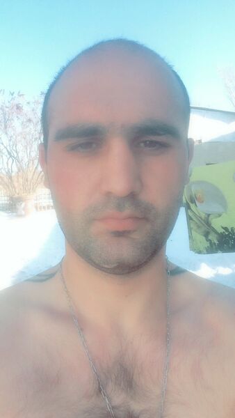  ,   Davit, 36 ,     , c 
