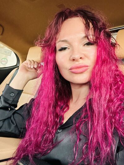  ,   Sandra, 39 ,   