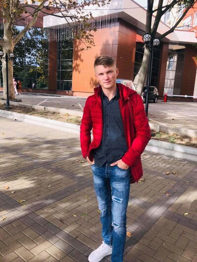  ,   Mihai, 27 ,   ,   , c 