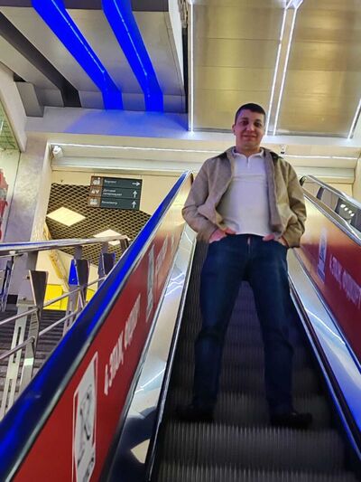  ,   Arman, 37 ,   ,   , c 