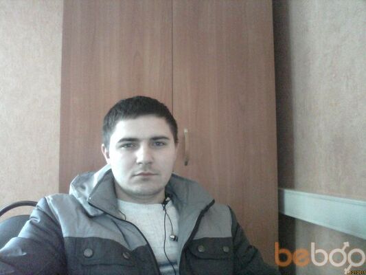  ,   Artur, 37 ,   ,   , c 