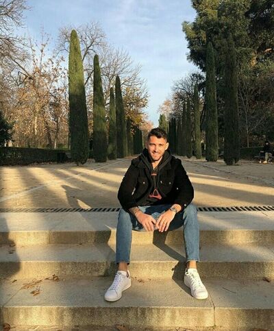  ,   Anton, 33 ,   ,   , c , 