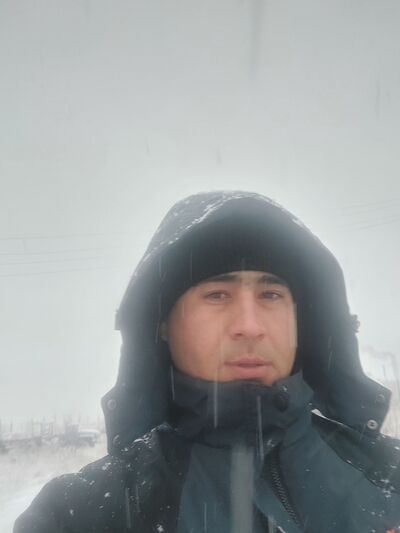  ,   Boburjon, 27 ,   ,   