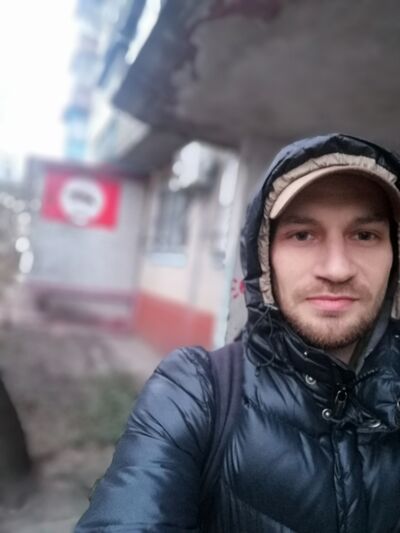  ,   Serhii, 37 ,   ,   , c 