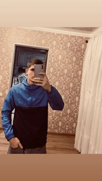  ,   Timur, 21 ,   ,   , c , 