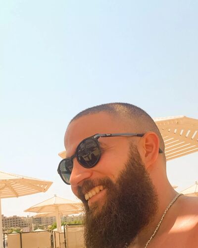  ,   Eslam, 36 ,   ,   , c , 