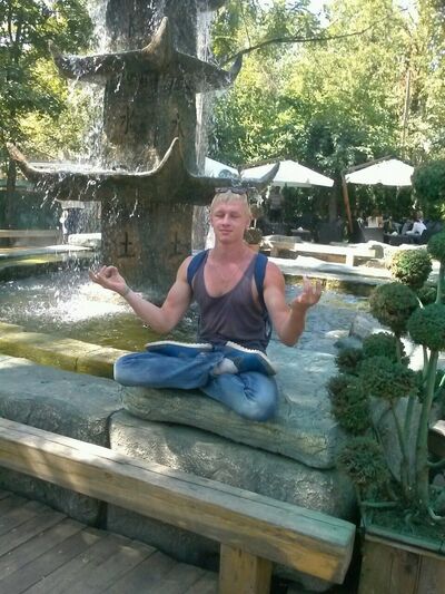  ,   Alex, 33 ,   ,   , c 