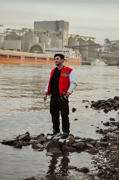  --,   Kamil, 27 ,   ,   , c , 