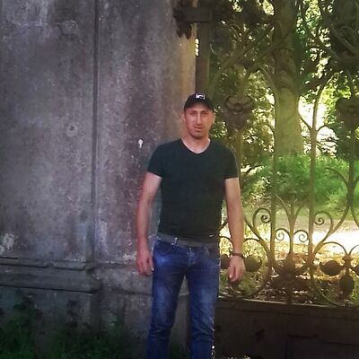  ,   Taras, 38 ,   ,   , c 