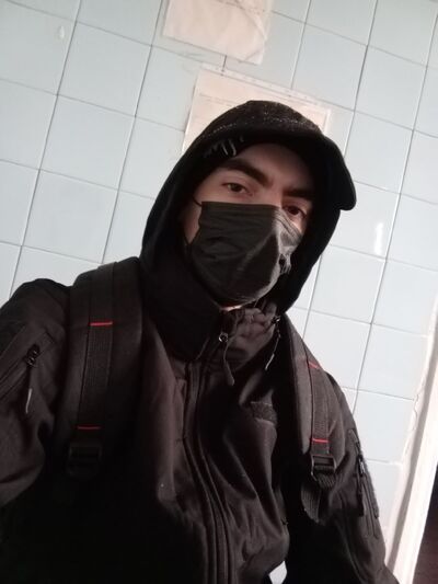  --,   , 25 ,   