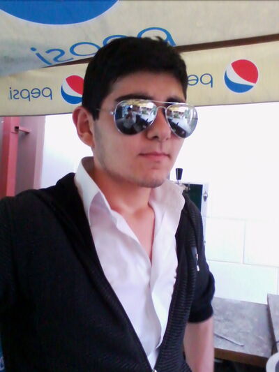  ,   Hrach, 30 ,   