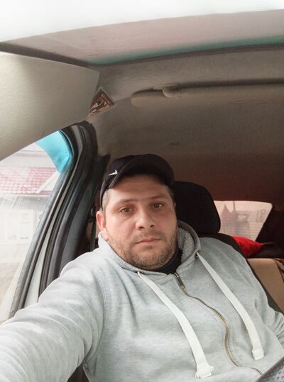  ,   Denis, 35 ,   ,   