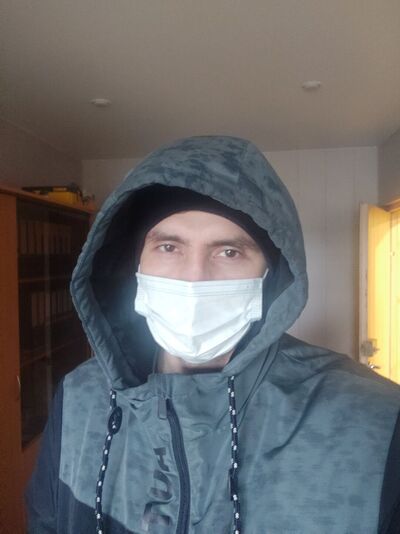  ,   Alex, 35 ,   ,   