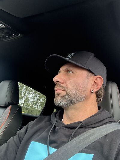  -,   , 43 ,   