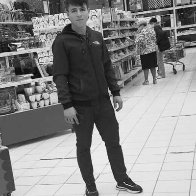 ,   Hulgan, 24 ,   ,   