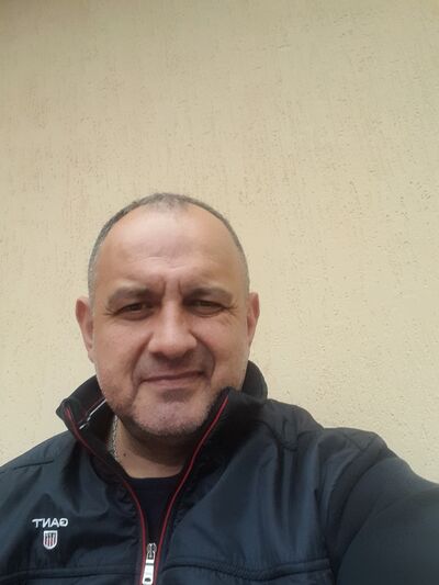  ,   Mark, 52 ,   ,   