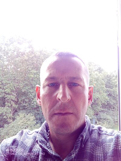  ,   Sergei, 45 ,   ,   